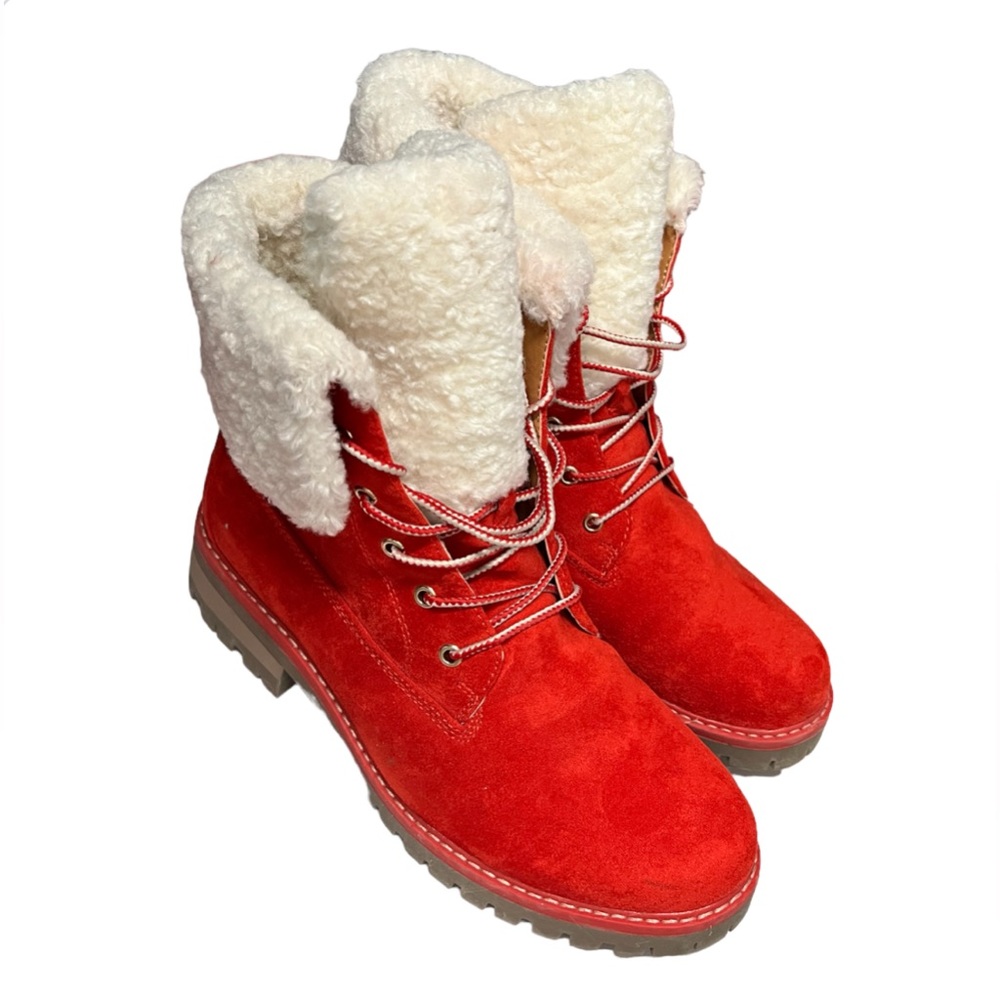 Pair of Ladies Global Win Lined Boots W1911-7  Red - Slightly Used
